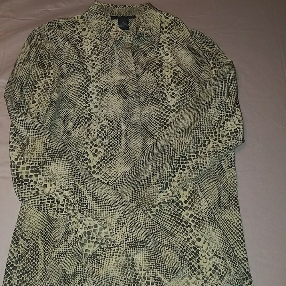 The limited silk button up shirt size small